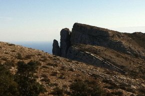 Es presenta la primera guia de turisme actiu de les Muntanyes de la Costa Daurada