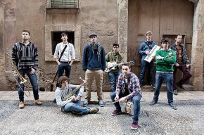El primer disc del grup cambrilenc Papagayo, Origen, es podrà descarregar avui a partir de la una del migdia