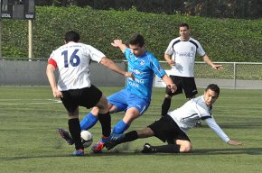 Derrotes del FC Cambrils, l'United i el Marina