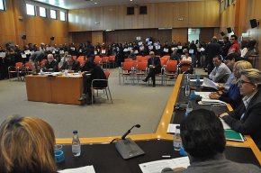 Els treballadors municipals apunten que el retard en la presentació de l'ERO es deu a motius legals