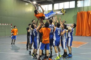 El CB Cambrils clou la temporada i assoleix la permanència a la Segona Catalana