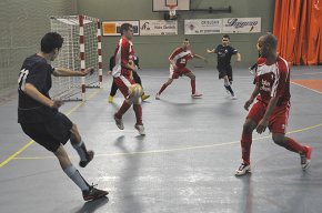 Suspès el partit del CFS Mediterrani a la pista del Vinyols a falta de tres minuts pel final 