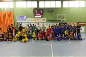 L'escola Guillem Fortuny i el Miami Platja, guanyadors de la Copa Ciutat de Cambrils de futbol sala aleví i infantil