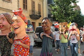 Els alumnes del col·legi Cardenal Vidal i Barraquer celebren les jornades culturals sobre costums i tradicions del folklore català
