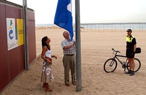 Cambrils aconsegueix, enguany, dues banderes blaves a les platges i la bandera blava al port