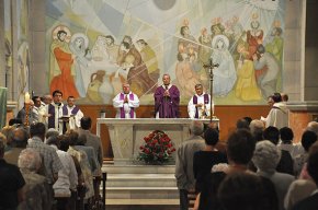 La parròquia de Santa Maria celebra la missa funeral en memòria del Cardenal Vidal i Barraquer