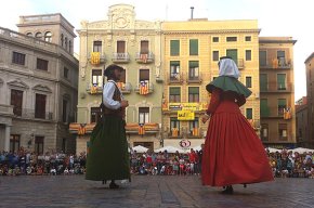 Tota l'Endenga participa a la Trobada de Gegants dins les festes de la Misericòrdia de Reus