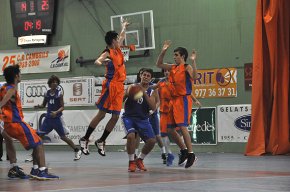 El CB Cambrils celebra el torneig del 30è aniversari del club