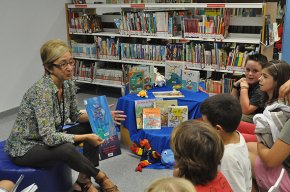 "Entre lletres i imatges", la nova activitat de la Biblioteca per fomentar la lectura entre la canalla