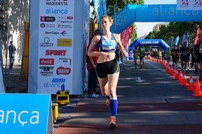 L'atleta cambrilenca Anna Riu queda 6a a la Mitja Marató de Reus