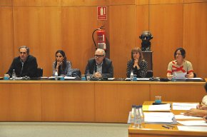 Els grups de l'oposició es queixen del nou sistema de funcionament de les comissions informatives