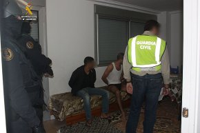 La Guàrdia Civil desarticula una organització de narcotraficants instal·lada a Reus