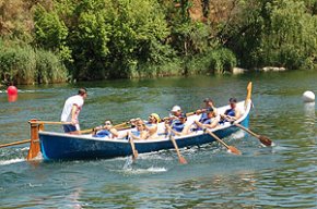 Vent dEstrop - Vogadors de Cambrils inicia la seva participació a la IV Lliga Catalana de Llagut