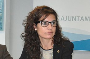 Mercè Dalmau: "L'estació de tren de Cambrils és l'única estació que té partida en els pressupostos de l'Estat"