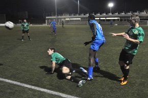 Empats del FC Cambrils i de l'United i setena victòria consecutiva del Vilafortuny