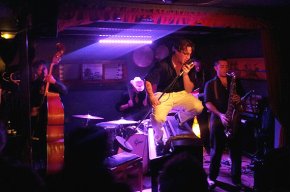 L'estil Jerry Lee Lewis reapareix al Mara's