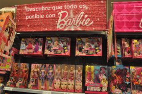L'Associació Dones Amunt engega una campanya de recollida de joguets