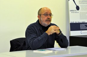 José Antonio Pascuas: "Allò que ens va faltar o ens va sobrar en la infància és el que anem buscant al llarg de la nostra vida duna manera inconscient"