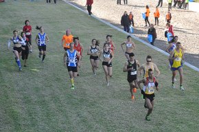 Més de 100 atletes participen al Cros de Cambrils