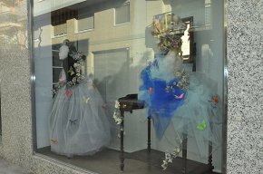 Perruqueria Príncep, Melé, Pilar Abellà Floristes i Tretze Home, els establiments premiats al 30è Concurs Nadalenc d'Aparadors