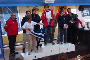 Sergi Sevil, regatista del CN Cambrils, queda primer en el Trofeu Nadal d'Optimist de Vilanova