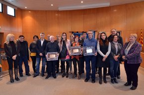 LAjuntament homenatja els tres treballadors municipals que shan jubilat durant aquest 2013