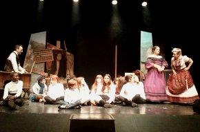 La Coral Infantil Verge del Camí participa al musical "Un conte de Nadal", al Teatreneu de Barcelona