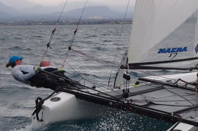 L'equip preolímpic noruec comparteix sessions d'entrenament amb els regatistes del Club Nàutic Cambrils