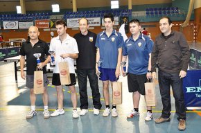 El cambrilenc Josep Pajuelo i el palista Miquel Alsina del CTT Cambrils pugen al podi de l'Open provincial de La Selva