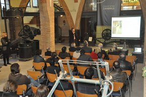 La Cooperativa i els restauradors locals s'uneixen davant la nova normativa que prohibeix l'ús de setrilleres reutilitzables