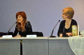 L'escriptora reusenca Coia Valls presenta la seva novel·la "La cuinera", una història de somnis amb rerefons gastronòmic