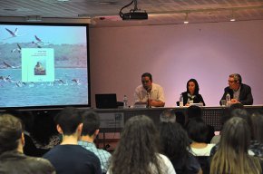 Cambrils ret homenatge al poeta Gerard Vergés