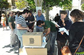 121 votants participen al Multireferèndum organitzat per la CUP i Arran