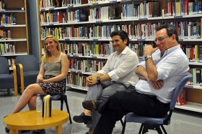 Tertúlia amb lescriptora Mònica Batet a la Biblioteca Municipal