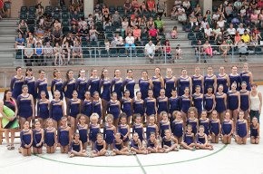 Els patinadors del CP Cambrils celebren el Festival d'estiu