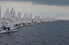 El regatista cambrilenc Món Cañellas, tretzè al campionat europeu juvenil de làser radial