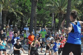 Fitness i aeròbic davant del mar