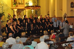 Les Veus de la Casa del Mar ofereixen un concert a l'església de Sant Pere
