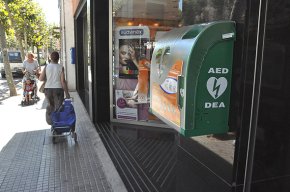 La xarxa de desfibril·ladors municipal entra en funcionament
