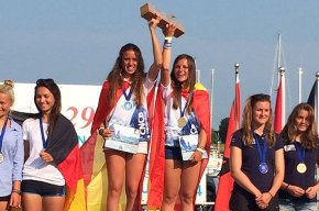 Les regatistes Carla i Marta Munté es proclamen campiones del món de 29er