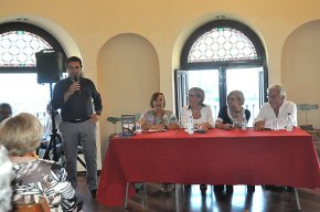 La Torre del Port acull la presentació de la novel·la Asesinato en el Club de Brigde de Pilar González Usón