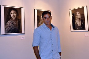 El cambrilenc Jordi Tremosa capta l'essència de la comunitat gitana en l'exposició fotogràfica "Orgullo gitano"