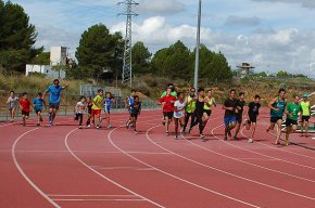 Jornada de convivència atlètica al VI Campionat Social organitzat pel Club Atletisme Cambrils