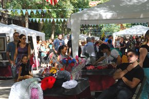 Cambrils Solidari Tots Plegats organitza l'Oktoberfest al parc del Pescador per recaptar fons