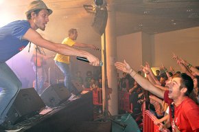 La Gala de Joventut de Cambrils premia la implicació dels joves i les entitats locals