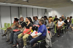 Les noves parelles lingüístiques del "Voluntariat per la llengua" es coneixen en la seva primera trobada