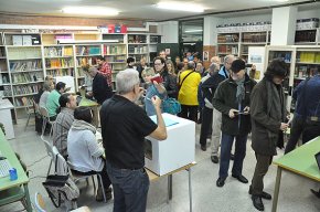 Els quatre col·legis electorals cambrilencs obren amb tota normalitat