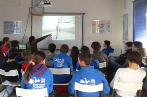 L'equip de Làser del Club Nàutic entrena amb el regatista olímpic Àlex Muscat