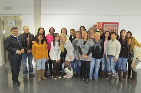 El Servei Local de Català organitza cursos del programa Aprèn.cat del SOC per a persones aturades 