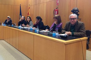 Els regidors del consistori aproven una moció per mantenir el servei de les escoles bressol municipals